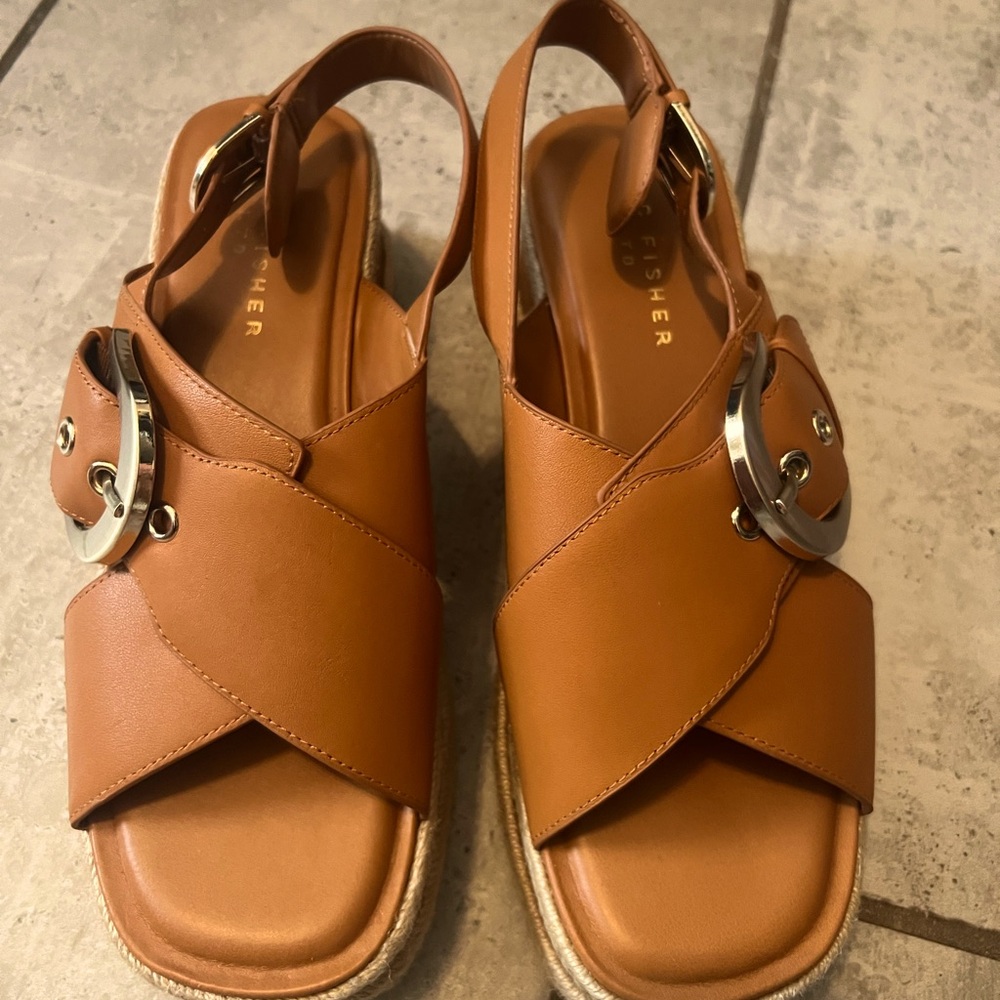 Marc Fisher Renda Slingback Platform Sandal - 8.5 Medium Natural